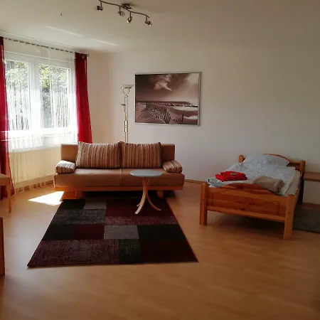 Martine's Ferienhauschen * Friedberg (Hessen)